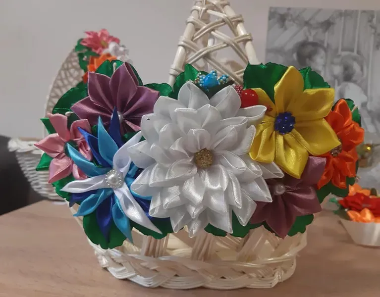 koszyk-z-kwiatami-1